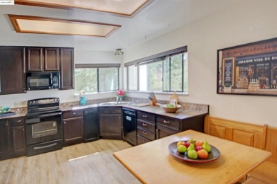 Prime location just 800 ft to Lake Lodge Marina!  *Sausalito on Pine Mountain Lake Country Club in California - for sale on GolfHomes.com, golf home, golf lot