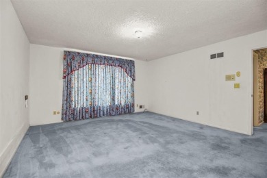 Welcome to this spacious 3-bedroom, 3-bathroom home located in on Country Club of Blue Springs in Missouri - for sale on GolfHomes.com, golf home, golf lot