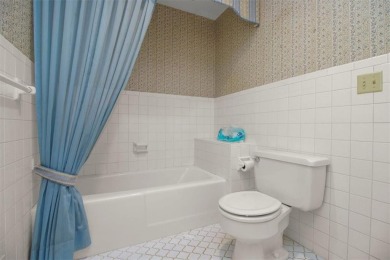 Welcome to this spacious 3-bedroom, 3-bathroom home located in on Country Club of Blue Springs in Missouri - for sale on GolfHomes.com, golf home, golf lot