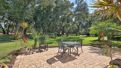 GORGEOUS GOLF COURSE HOME SITTING ON THE 6TH FAIRWAY IN HIGHLY on Halifax Plantation Golf Club in Florida - for sale on GolfHomes.com, golf home, golf lot
