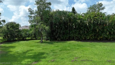 WELCOME TO THE LOWEST PRICED VILLA in the highly sought-after on Hunters Ridge Country Club in Florida - for sale on GolfHomes.com, golf home, golf lot