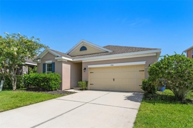 Welcome to this 3-bedroom, 2-bathroom home nestled in Shingle on Oaks National Golf Course in Florida - for sale on GolfHomes.com, golf home, golf lot
