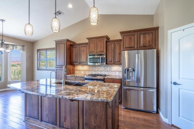 Stunning Sun River Retreat! Welcome to your dream home in on Sunriver Golf Club in Utah - for sale on GolfHomes.com, golf home, golf lot