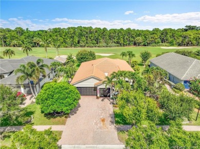 Here we present to you the *Golfers Dream* situated on the 1st on  in Florida - for sale on GolfHomes.com, golf home, golf lot