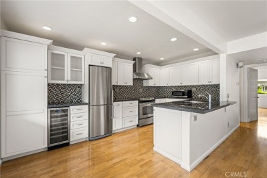 Welcome to this charming lower-level, single-story condo in the on Bixby Village Golf Course in California - for sale on GolfHomes.com, golf home, golf lot