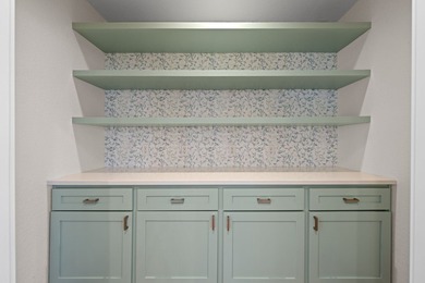 Stunning, fully remodeled 3-bedroom home + office in the on Riverhill Country Club in Texas - for sale on GolfHomes.com, golf home, golf lot