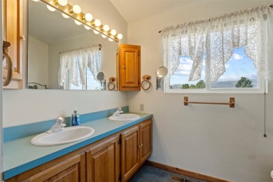 Welcome to 2 Sautter Lane in Sunrise Estates--a thoughtfully on Old Baldy Golf Course in Montana - for sale on GolfHomes.com, golf home, golf lot