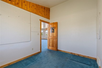 Welcome to 2 Sautter Lane in Sunrise Estates--a thoughtfully on Old Baldy Golf Course in Montana - for sale on GolfHomes.com, golf home, golf lot