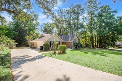 Welcome to this charming 3-bedroom, 2-bath home with an office on Killearn Country Club and Inn in Florida - for sale on GolfHomes.com, golf home, golf lot