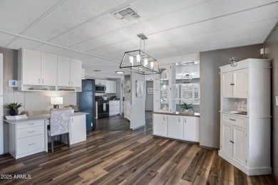 Enjoy comfortable and affordable living in the heart of Sun on Sun Lakes Country Club in Arizona - for sale on GolfHomes.com, golf home, golf lot