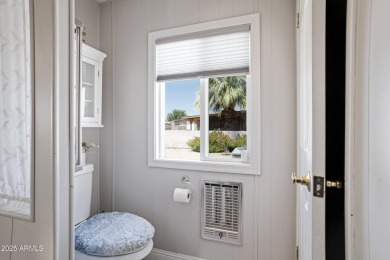 Enjoy comfortable and affordable living in the heart of Sun on Sun Lakes Country Club in Arizona - for sale on GolfHomes.com, golf home, golf lot