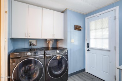 Enjoy comfortable and affordable living in the heart of Sun on Sun Lakes Country Club in Arizona - for sale on GolfHomes.com, golf home, golf lot
