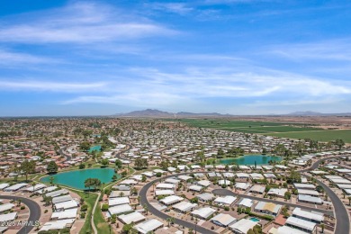 Enjoy comfortable and affordable living in the heart of Sun on Sun Lakes Country Club in Arizona - for sale on GolfHomes.com, golf home, golf lot
