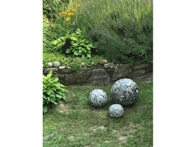LOCATION, LOCATION, LOCATION!

Extensively renovated 2 story on Highland Links Golf Course in Massachusetts - for sale on GolfHomes.com, golf home, golf lot