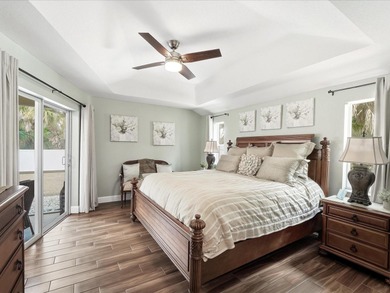 Welcome to this TURNKEY, MOVE-IN READY Florida retreat perfectly on Bobcat Trail Golf Club in Florida - for sale on GolfHomes.com, golf home, golf lot