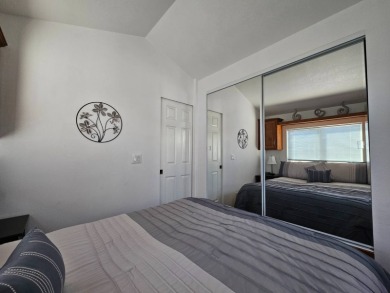 This charming 2-bedroom, 2-bathroom home features a new roof on Viewpoint Golf Resort in Arizona - for sale on GolfHomes.com, golf home, golf lot