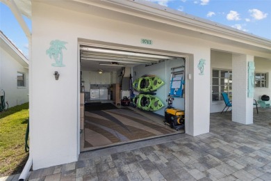 Seller is OFFERING $3,000 toward buyers Closing Cost OR Rate Buy on Mainlands Golf Club in Florida - for sale on GolfHomes.com, golf home, golf lot