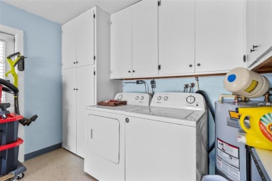 Seller is OFFERING $3,000 toward buyers Closing Cost OR Rate Buy on Mainlands Golf Club in Florida - for sale on GolfHomes.com, golf home, golf lot