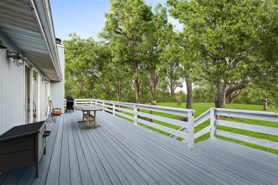 This beautifully renovated 3+ bedroom, 2.5 bath home is situated on Montauk Downs State Park Golf Course in New York - for sale on GolfHomes.com, golf home, golf lot