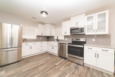 Move-in-ready 3-bedroom, 1-bath home located near Colorado Mesa on Lincoln Park Golf Course in Colorado - for sale on GolfHomes.com, golf home, golf lot