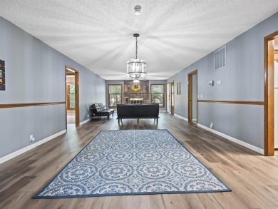 NICE ONE LEVEL 3 BEDROOM 2BATH NEWLY REMODELED!! LEVEL LOT!  New on DeSoto Golf Course in Arkansas - for sale on GolfHomes.com, golf home, golf lot