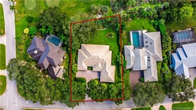 Designed by Gary Kelly, this stately home is ready to be updated on Mariner Sands Country Club in Florida - for sale on GolfHomes.com, golf home, golf lot