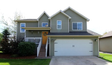 Let's Golf!  Enjoy this 5Bd/3Ba 2,068 SqFt home adjacent to on The Fairways at West Terrace in Washington - for sale on GolfHomes.com, golf home, golf lot