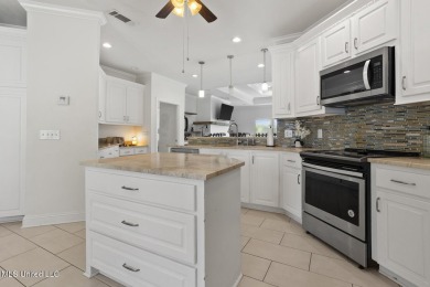 Beautiful 3-bedroom, 2-bathroom home perfectly positioned on the on Colonial Country Club Deerfield in Mississippi - for sale on GolfHomes.com, golf home, golf lot