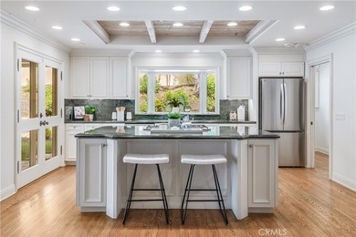 Welcome to this beautifully appointed 3-bedroom, 2-bath charmer on Palos Verdes Golf Club in California - for sale on GolfHomes.com, golf home, golf lot