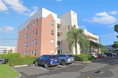 Immaculate 1st-floor unit in HOPA verified 55+ community. This on Sunrise Lakes Phase IV Golf Course in Florida - for sale on GolfHomes.com, golf home, golf lot