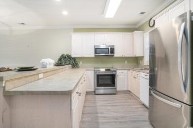This Beautifully updated 2BR/2BA condo located in Magnolia on Myrtlewood Golf Course and Club  in South Carolina - for sale on GolfHomes.com, golf home, golf lot