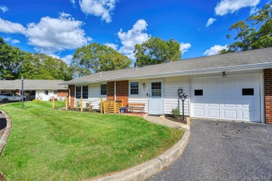 Move right into this beautiful 2-bedroom, 1-bathroom end-unit on Leisure Village Golf Course in New York - for sale on GolfHomes.com, golf home, golf lot