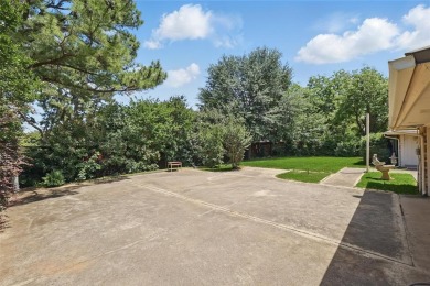 Nestled in the heart of the desirable Parkway North neighborhood on Texas Rangers Golf Club  in Texas - for sale on GolfHomes.com, golf home, golf lot