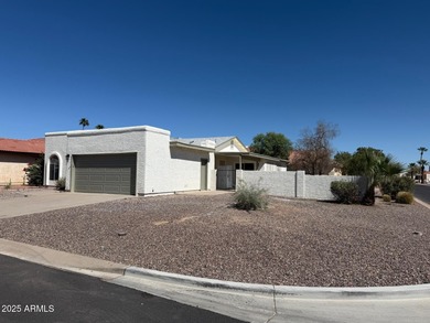 Updated and move-in ready! You deserve all the fun in this on Cottonwood Country Club in Arizona - for sale on GolfHomes.com, golf home, golf lot