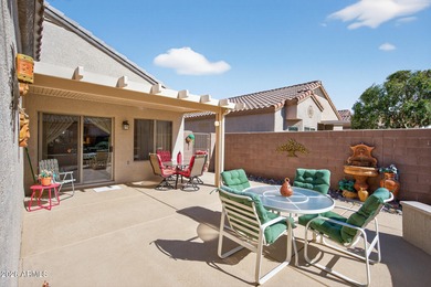 ''Snowbirds winter haven'' or perfect year round living or on Sun City Grand Golf Couse and Club in Arizona - for sale on GolfHomes.com, golf home, golf lot