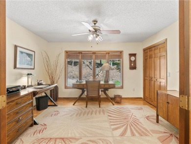 Welcome to 213 Shipmaster Drive, a beautifully maintained home on Keowee Key Golf and Country Club in South Carolina - for sale on GolfHomes.com, golf home, golf lot