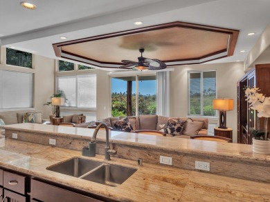 This rare 3-bedroom, 3-bath end unit villa in the gated Palm on Mauna Lani Resort Golf Course in Hawaii - for sale on GolfHomes.com, golf home, golf lot