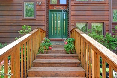 Picture-Perfect Lakefront Retreat! Escape to lakeside bliss with on The Hideout Golf in Pennsylvania - for sale on GolfHomes.com, golf home, golf lot