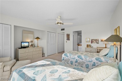 This 2-bedroom 2 bathroom that has 1226 sq ft of living space; on Seven Lakes Golf and Tennis Community in Florida - for sale on GolfHomes.com, golf home, golf lot