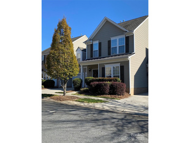 Welcome to this inviting Skybrook townhome, offering a spacious on Skybrook Golf Club in North Carolina - for sale on GolfHomes.com, golf home, golf lot