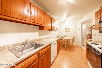WELCOME to this 2 bedroom, 1 bath, well maintained, furnished on Pine Brook Golf Course in New Jersey - for sale on GolfHomes.com, golf home, golf lot