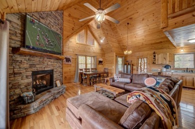 **Charming Mountain Retreat with Prime Location and Unmatched on Old Toccoa Farm Golf Club in Georgia - for sale on GolfHomes.com, golf home, golf lot