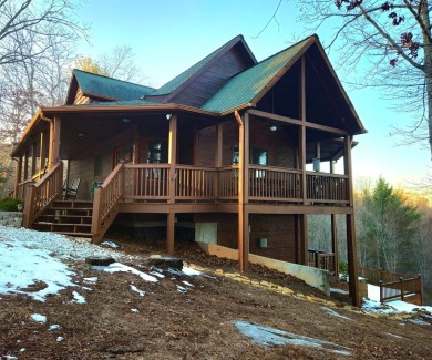 **Charming Mountain Retreat with Prime Location and Unmatched on Old Toccoa Farm Golf Club in Georgia - for sale on GolfHomes.com, golf home, golf lot