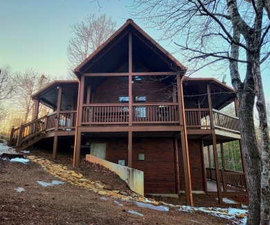 **Charming Mountain Retreat with Prime Location and Unmatched on Old Toccoa Farm Golf Club in Georgia - for sale on GolfHomes.com, golf home, golf lot