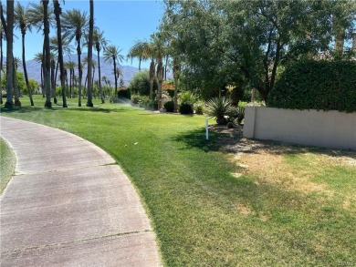 Welcome to the Palms in LA Quinta, a prime location with a on PGA West Private Golf Courses in California - for sale on GolfHomes.com, golf home, golf lot