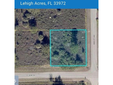vacant lot in Lehigh Acres. Perfectly located in a quiet on Lehigh Resort Club in Florida - for sale on GolfHomes.com, golf home, golf lot