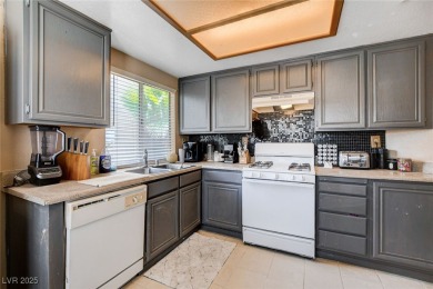 Charming single story home nestled in a quiet cul-de-sac with on Los Prados Golf Course in Nevada - for sale on GolfHomes.com, golf home, golf lot