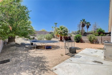 Charming single story home nestled in a quiet cul-de-sac with on Los Prados Golf Course in Nevada - for sale on GolfHomes.com, golf home, golf lot