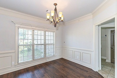CHARMING HOME IN LAKEWOOD AREA  - READY FOR YOUR PERSONAL TOUCH! on Lakewood Golf Course in Alabama - for sale on GolfHomes.com, golf home, golf lot
