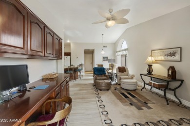 Updated 2BR, 2.5BA expanded Palacia model close to the clubhouse on Oakwood Golf Club  in Arizona - for sale on GolfHomes.com, golf home, golf lot